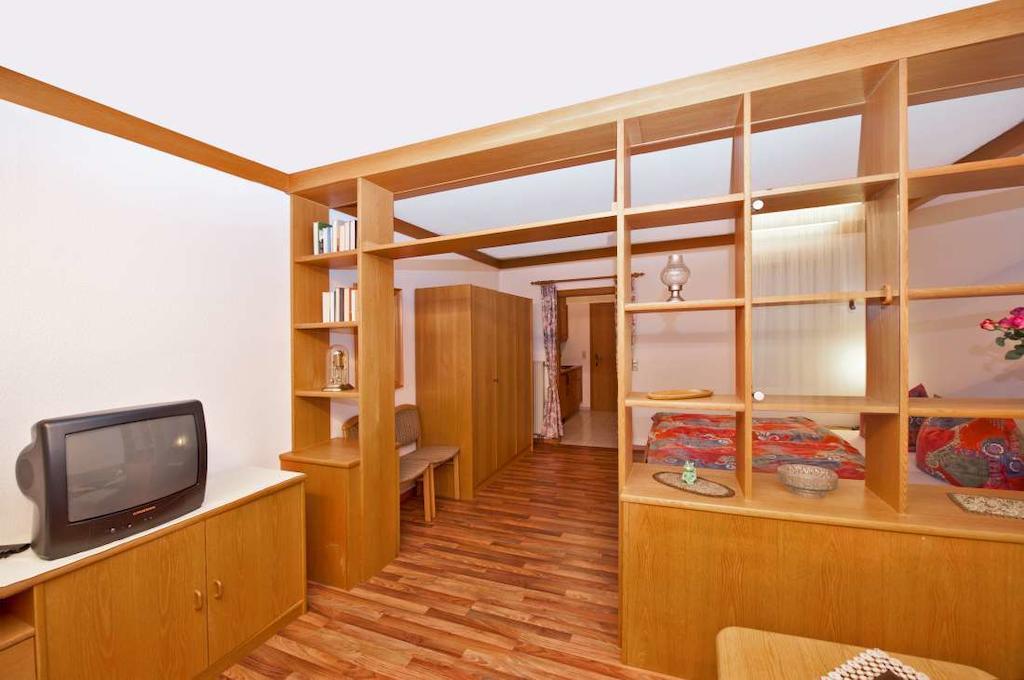 Landgasthof-Pension Ochsen Hotel Forbach Room photo